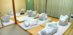 Otona maki: περίεργη τεχνική χαλάρωσης από την Ιαπωνία
