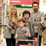 Πώς να διαχειριστούμε την καταναλωτική μανία των μικρών παιδιών, όταν επισκεπτόμαστε σούπερ μάρκετ & μαγαζιά